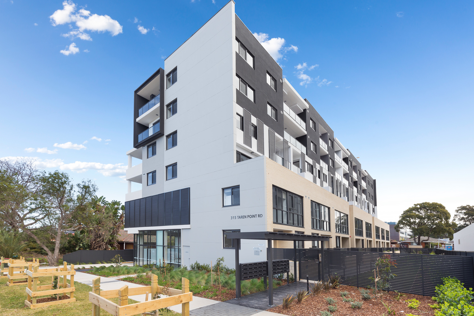305 315 TAREN POINT ROAD, CARINGBAH NSW 2229 - Image 1