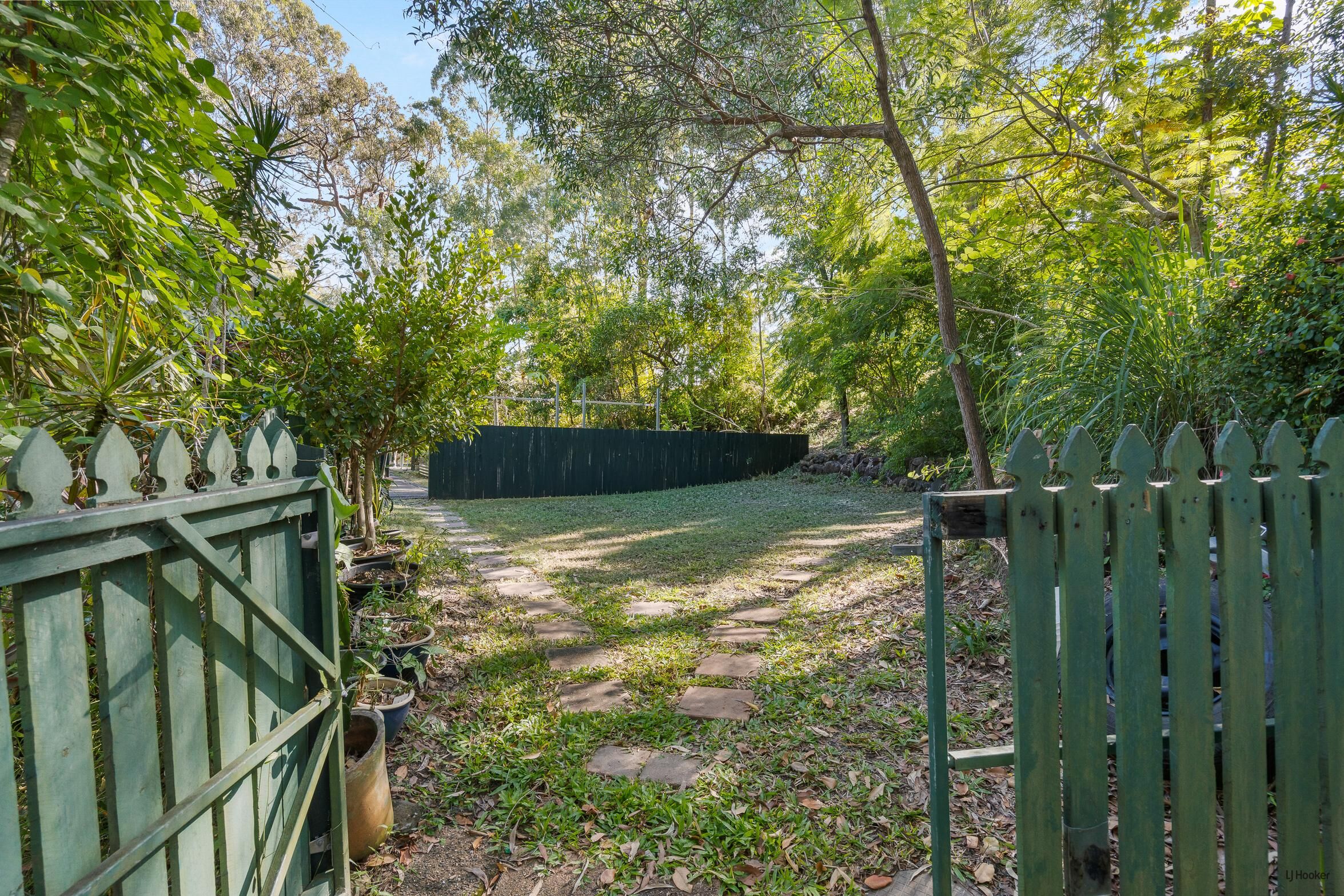 4-bedroom house at 11 KOOMBAHLA DRIVE, Tallebudgera QLD 4228, Gold Coast, Queensland