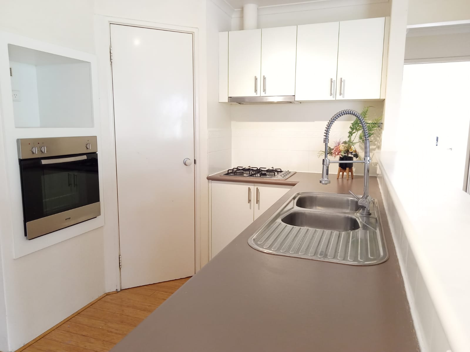 8/8 Acton Avenue, Bentley, WA 6102 - Image 9