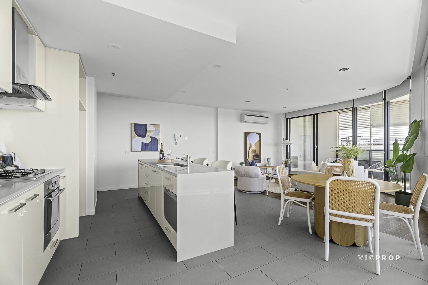 APARTMENT 514 632 DONCASTER ROAD, DONCASTER VIC 3108 - Image 4
