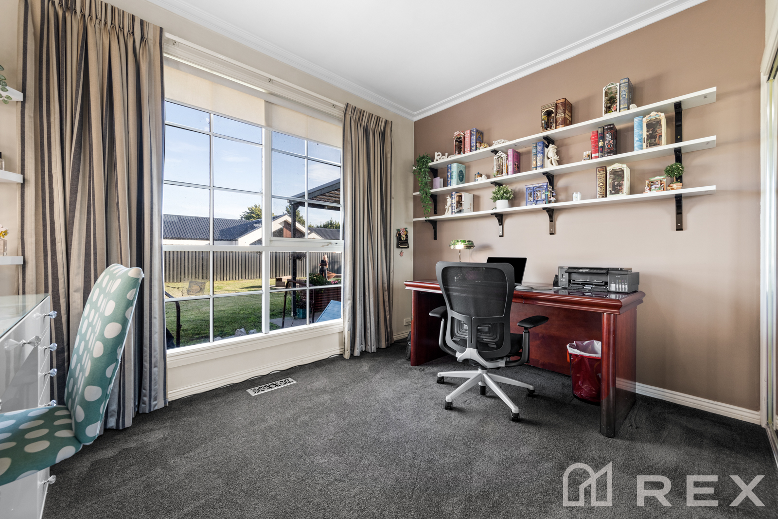 5 Branca Court, Narre Warren North, Vic, 3804 - Image 4