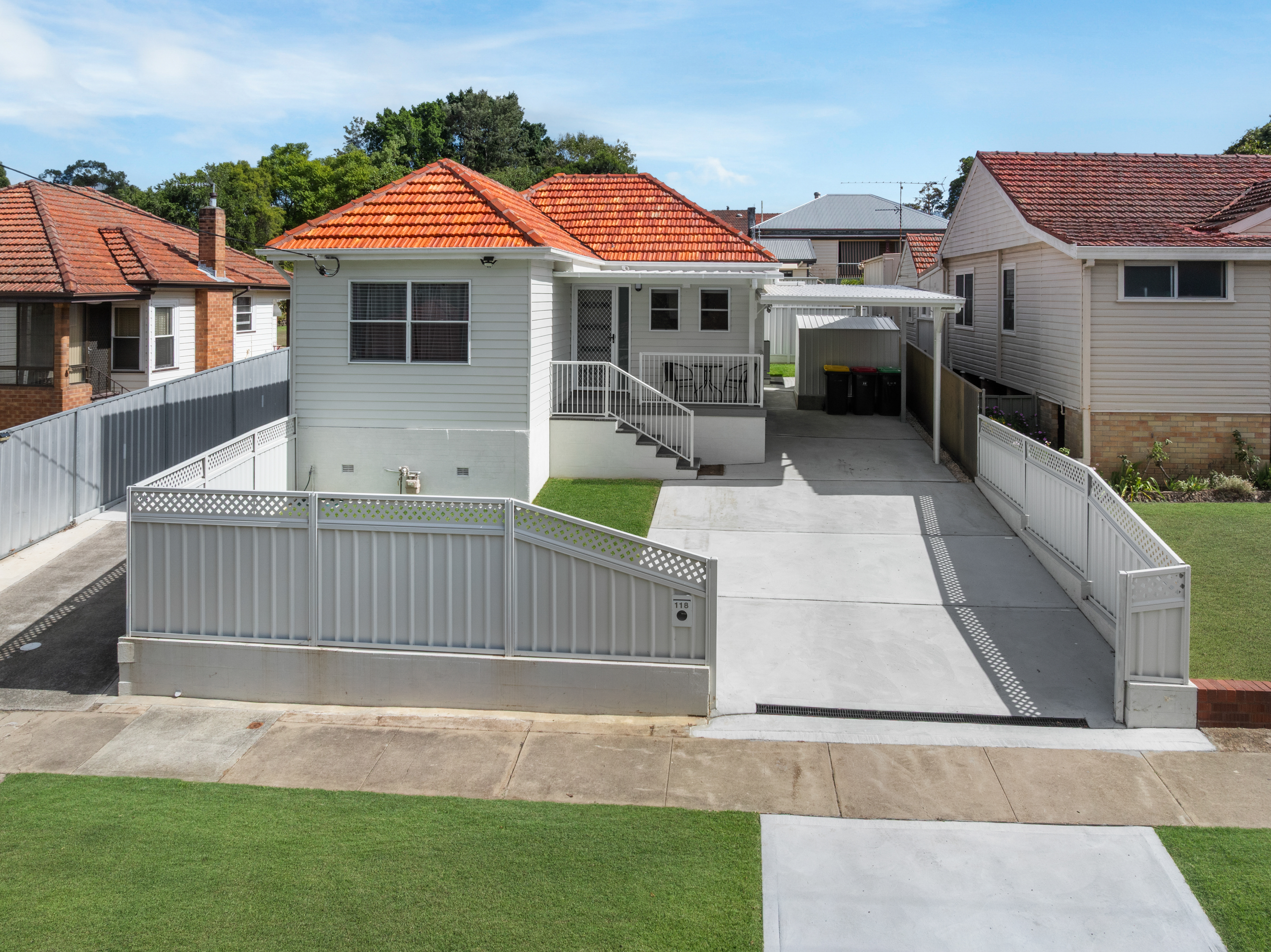 6-bedroom house at 118 BROOKS STREET, Rutherford NSW 2320, Maitland, New South Wales