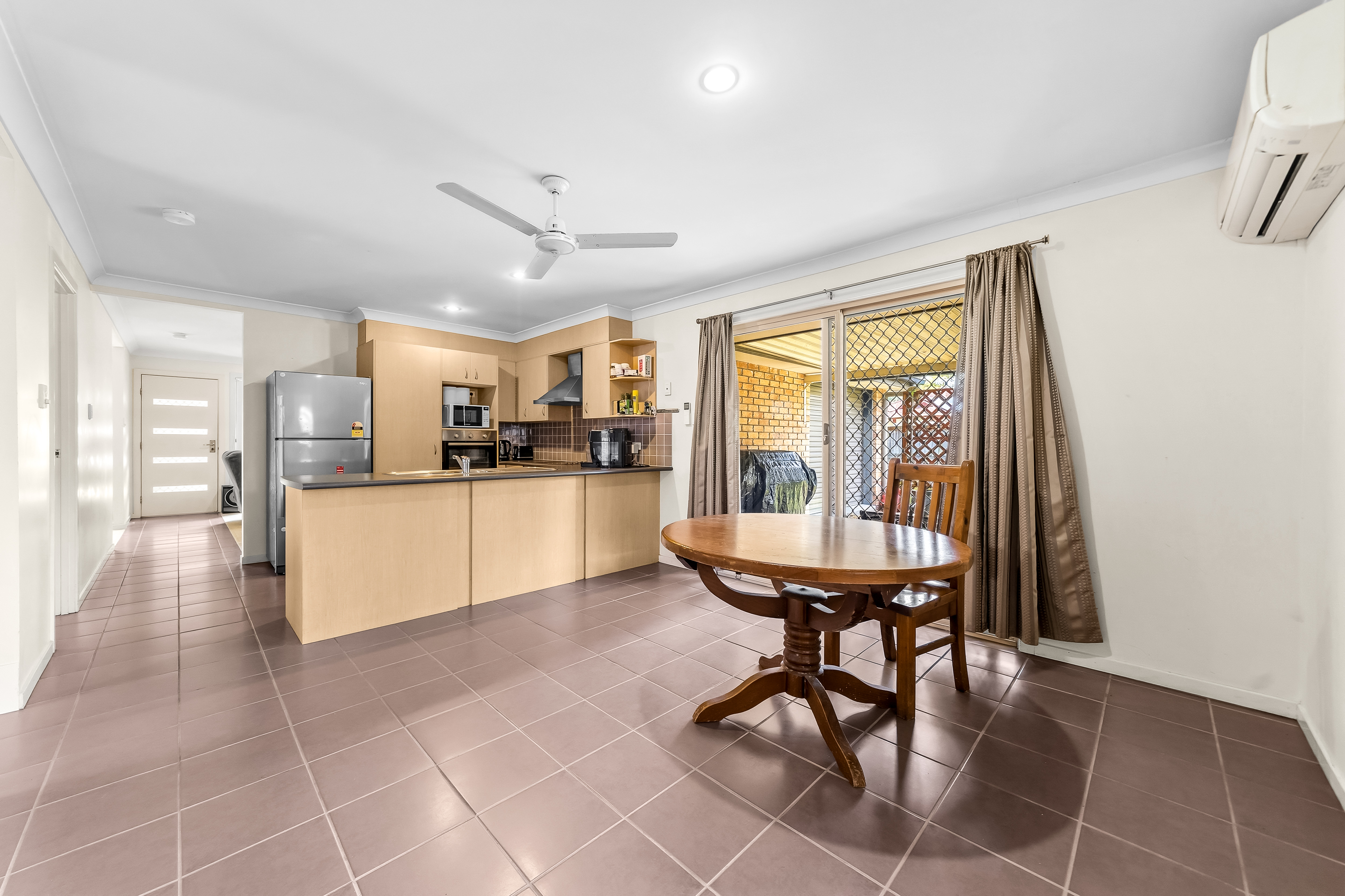 3-bedroom house at 23 Brushbox Crescent, Sunnybank Hills, QLD 4109, Brisbane, Queensland