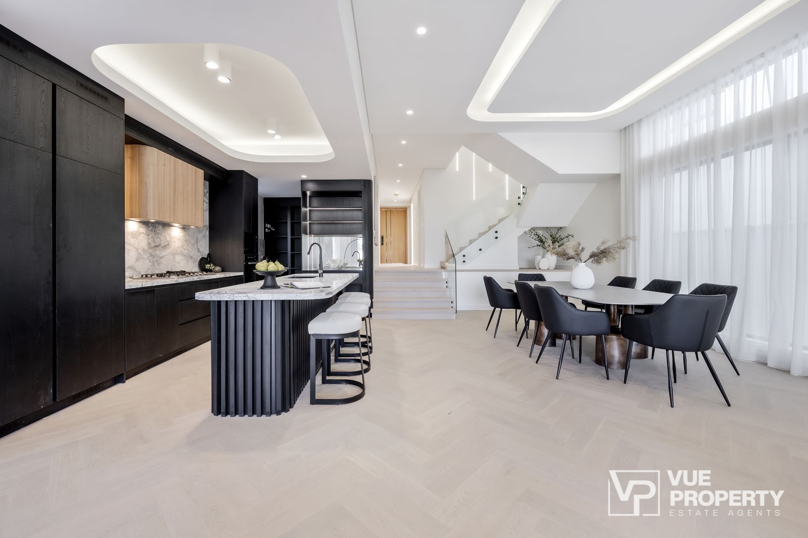 5-bedroom unit at 10 Valley Road, Eastwood, NSW 2122, Ryde, New South Wales