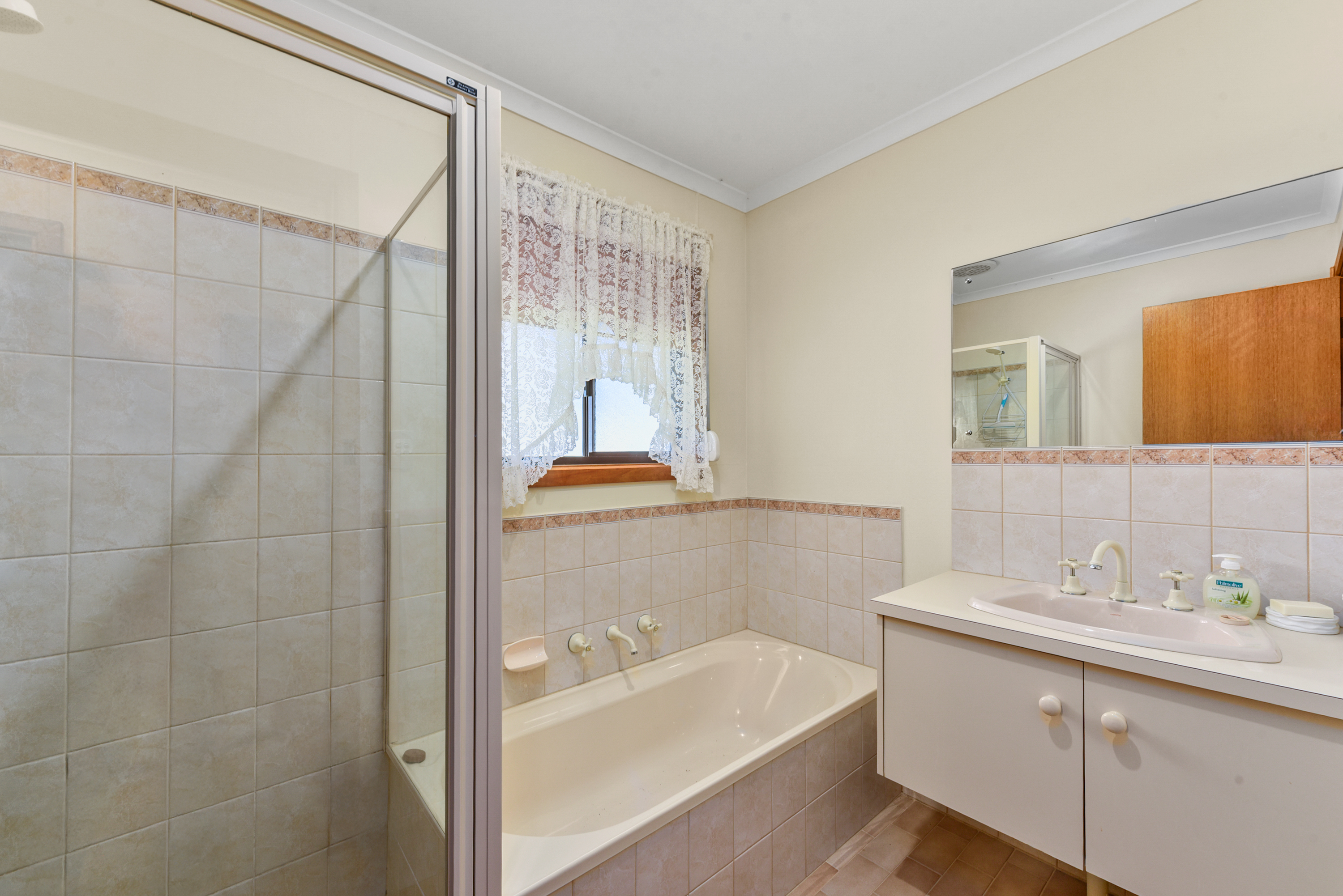 4-bedroom house at 64 SEAVIEW DRIVE, Pinks Beach SA 5275, , South Australia